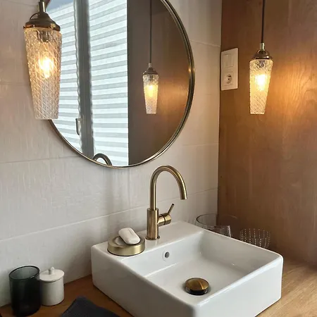 Homestay Chez Morphee, Sejour Chez L'habitant Au Coeur De Nantes